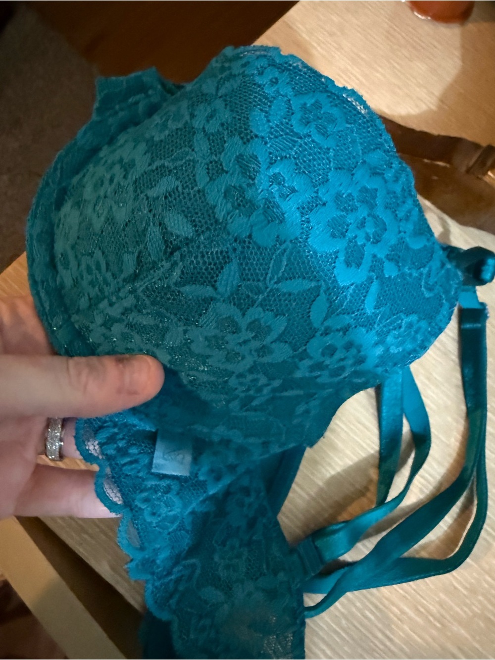 Victoria's Secret Teal Lace Push-Up Bra